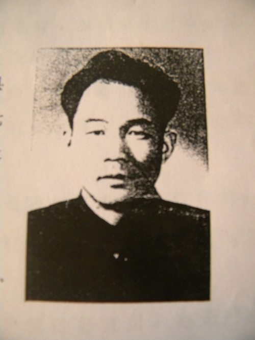 3内黄县抗日民主政府成立旧址-县长马冠群 - 副本.JPG 3内黄县抗日民主政府成立旧址-县长马冠群 - 副本.JPG